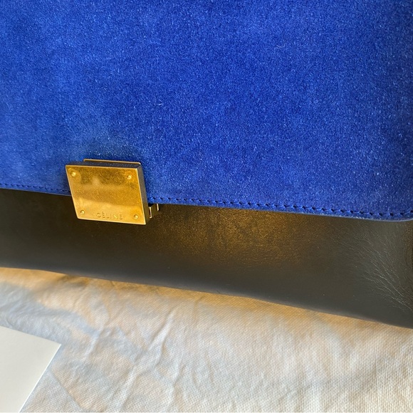 Celine trapeze bag. Bright blue suede and black leather - Picture 9 of 11